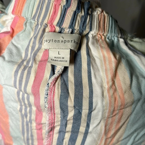 pastel striped Peyton & Parker cold shoulder mini dress size large - Picture 3 of 4